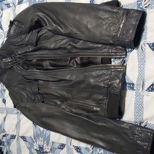 Guess Los Angeles Genuine Leather Jacket Size Medium.